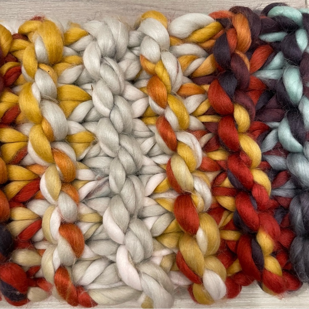 Oversized Chunky SCARF WITH FRINGE Beautiful Colours Soft Warm Fun to Wear - Picture 14 of 16
